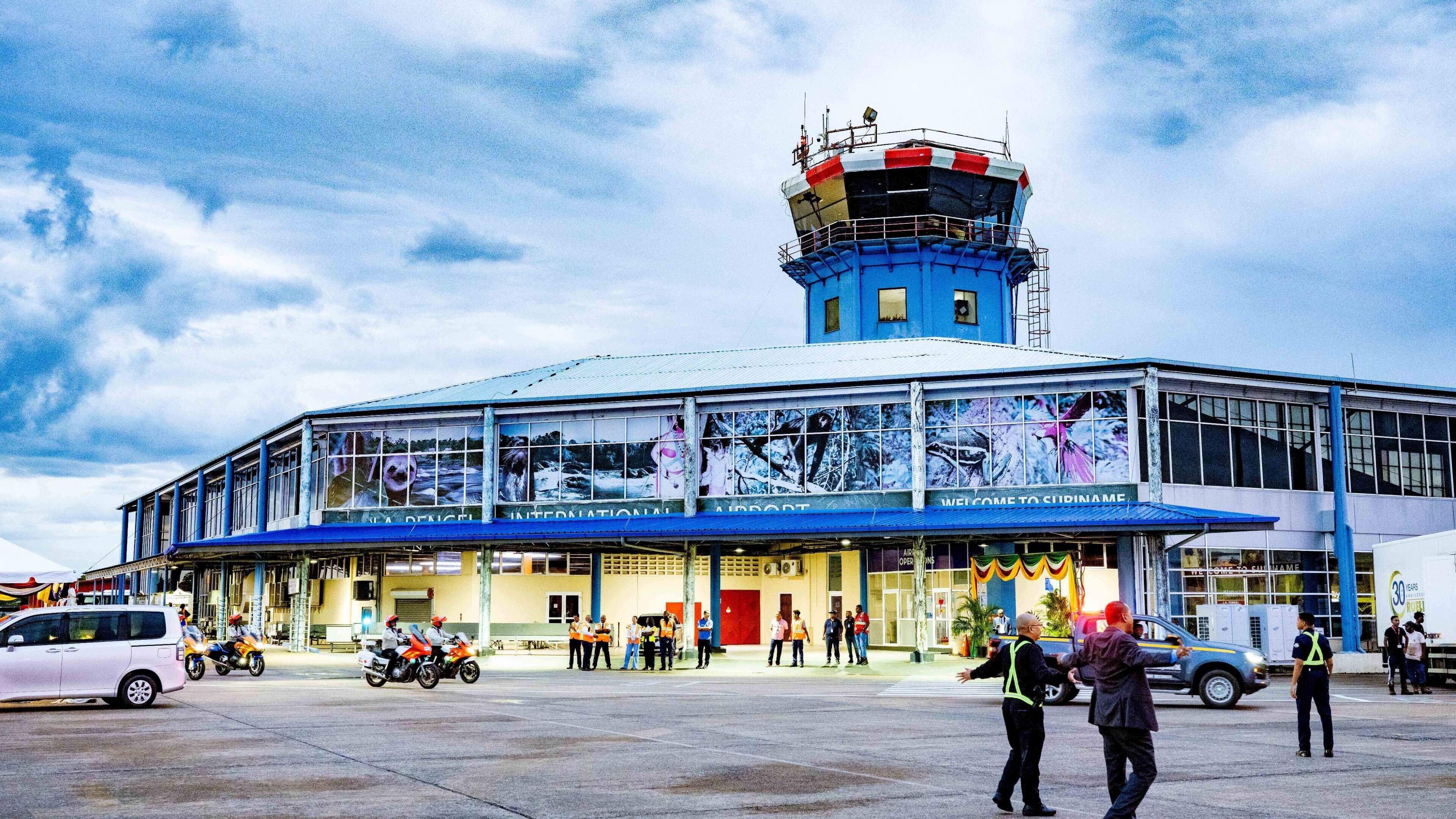 Verkeerstoren Suriname onbemand, KLM wijkt uit naar Trinidad